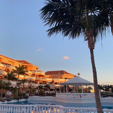 Apartamento Las Vistas Beach - Tenerife Royal Gardens ปลายาเดลาสอเมริกาส ภายนอก รูปภาพ