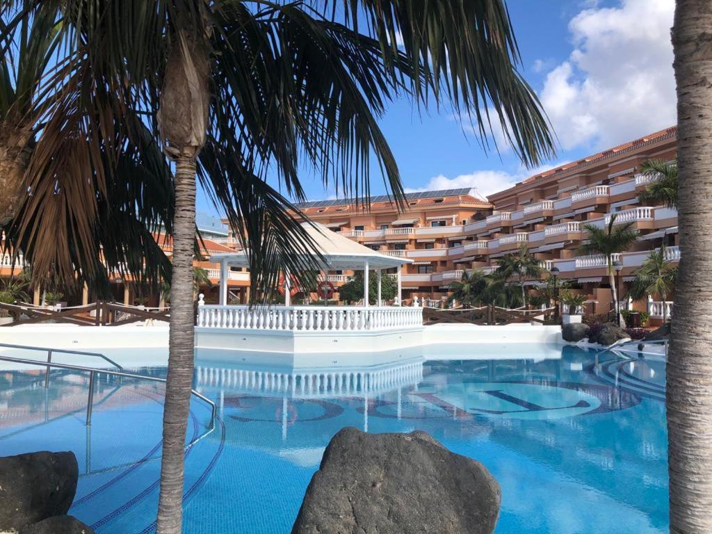 Apartamento Las Vistas Beach - Tenerife Royal Gardens ปลายาเดลาสอเมริกาส ภายนอก รูปภาพ