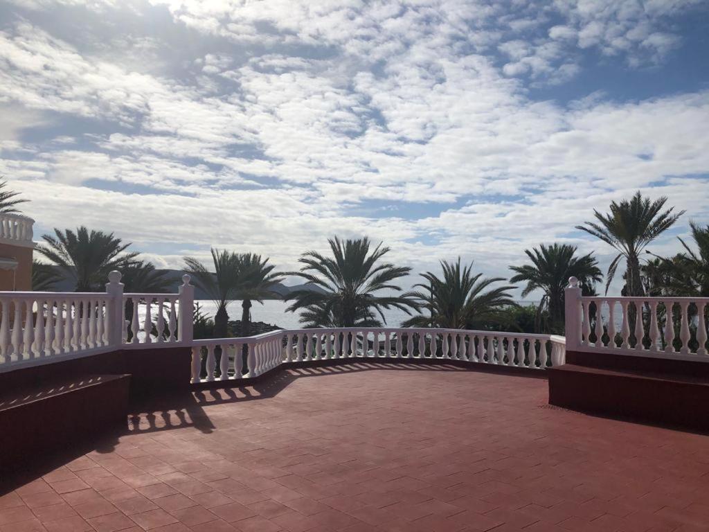 Apartamento Las Vistas Beach - Tenerife Royal Gardens ปลายาเดลาสอเมริกาส ภายนอก รูปภาพ