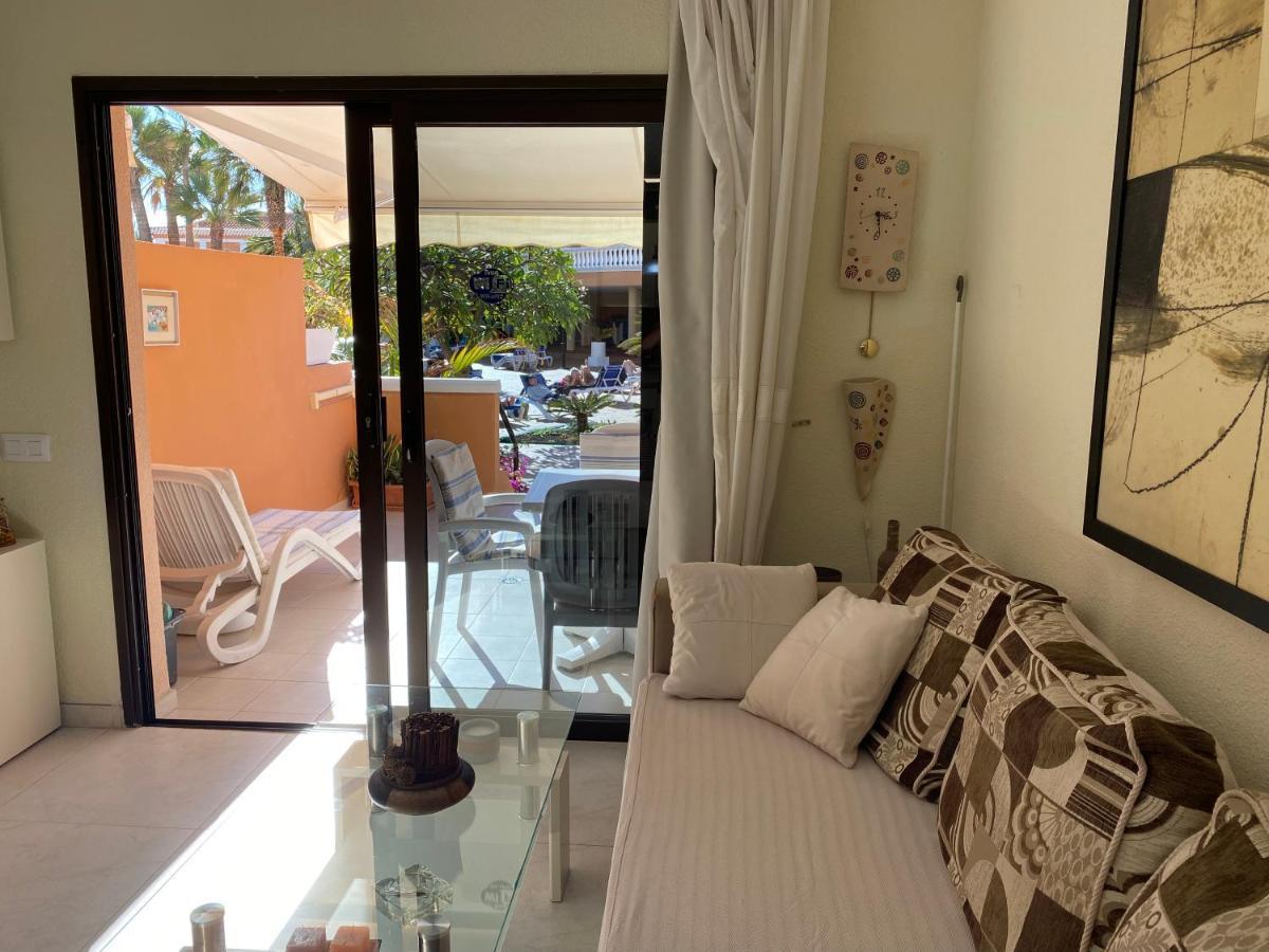 Apartamento Las Vistas Beach - Tenerife Royal Gardens ปลายาเดลาสอเมริกาส ภายนอก รูปภาพ